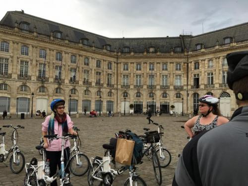 Bike Tour around Bordeaux